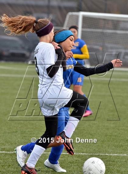 Thumbnail 1 in Taos vs. Bloomfield photogallery.
