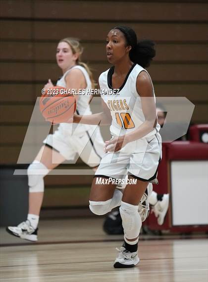 Thumbnail 2 in St. Agnes Academy vs. Prestonwood Christian (TAPPS 6A Area Playoff) photogallery.