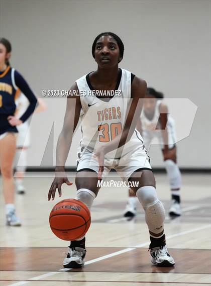 Thumbnail 2 in St. Agnes Academy vs. Prestonwood Christian (TAPPS 6A Area Playoff) photogallery.