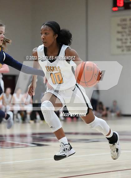 Thumbnail 2 in St. Agnes Academy vs. Prestonwood Christian (TAPPS 6A Area Playoff) photogallery.