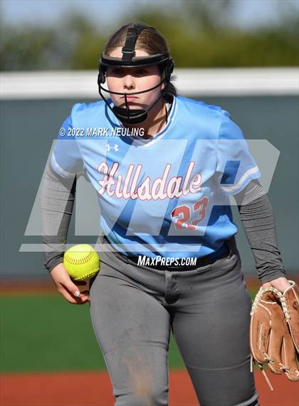 Thumbnail 1 in Hillsdale @ Capuchino photogallery.