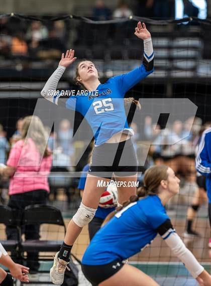 Thumbnail 3 in Rich vs. Milford (UHSAA 1A 2nd Round) photogallery.