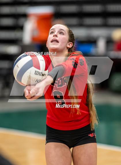 Thumbnail 1 in Rich vs. Milford (UHSAA 1A 2nd Round) photogallery.
