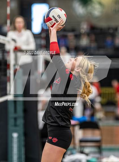 Thumbnail 3 in Rich vs. Milford (UHSAA 1A 2nd Round) photogallery.