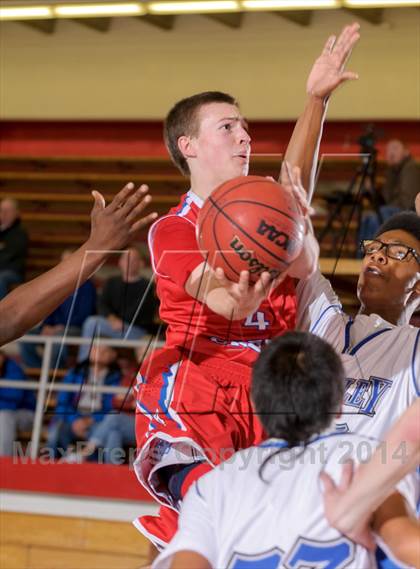 Thumbnail 2 in Hinkley vs. Cherry Creek (Holiday Classic) photogallery.