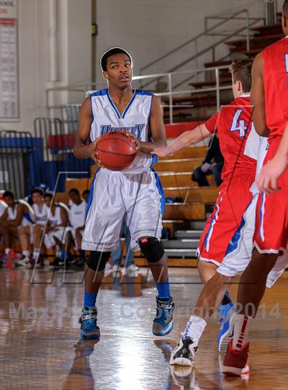 Thumbnail 3 in Hinkley vs. Cherry Creek (Holiday Classic) photogallery.