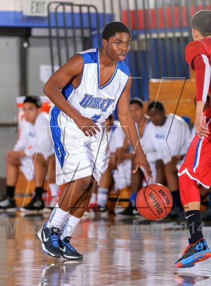 Thumbnail 1 in Hinkley vs. Cherry Creek (Holiday Classic) photogallery.