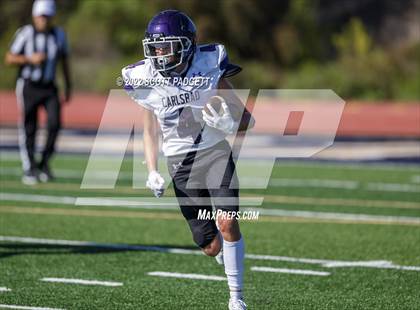 Thumbnail 1 in Mater Dei Catholic vs Carlsbad photogallery.