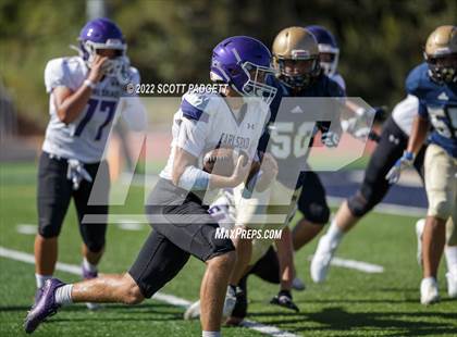 Thumbnail 3 in Mater Dei Catholic vs Carlsbad photogallery.