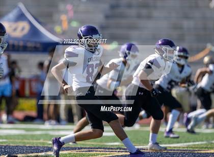 Thumbnail 2 in Mater Dei Catholic vs Carlsbad photogallery.