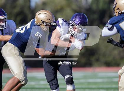 Thumbnail 2 in Mater Dei Catholic vs Carlsbad photogallery.