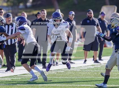 Thumbnail 3 in Mater Dei Catholic vs Carlsbad photogallery.