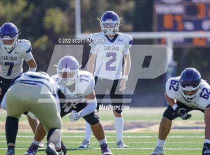 Thumbnail 3 in Mater Dei Catholic vs Carlsbad photogallery.