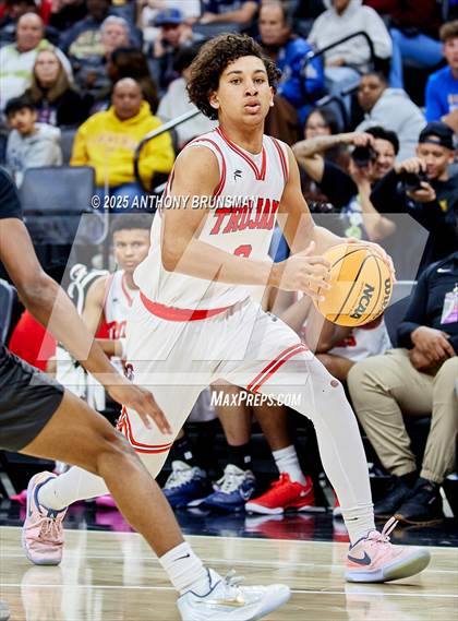 Thumbnail 1 in Sierra Canyon vs Lincoln (CIF State D1 Final) photogallery.