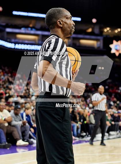 Thumbnail 1 in Sierra Canyon vs Lincoln (CIF State D1 Final) photogallery.