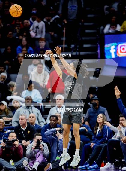 Thumbnail 3 in Sierra Canyon vs Lincoln (CIF State D1 Final) photogallery.
