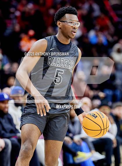 Thumbnail 1 in Sierra Canyon vs Lincoln (CIF State D1 Final) photogallery.