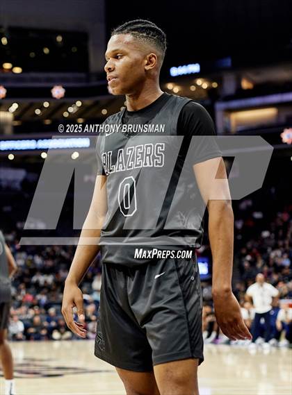 Thumbnail 2 in Sierra Canyon vs Lincoln (CIF State D1 Final) photogallery.