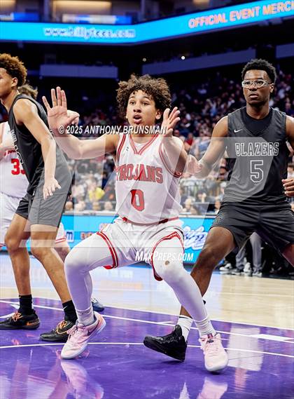 Thumbnail 2 in Sierra Canyon vs Lincoln (CIF State D1 Final) photogallery.