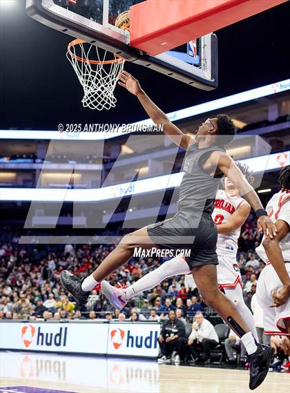 Thumbnail 3 in Sierra Canyon vs Lincoln (CIF State D1 Final) photogallery.