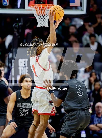 Thumbnail 1 in Sierra Canyon vs Lincoln (CIF State D1 Final) photogallery.