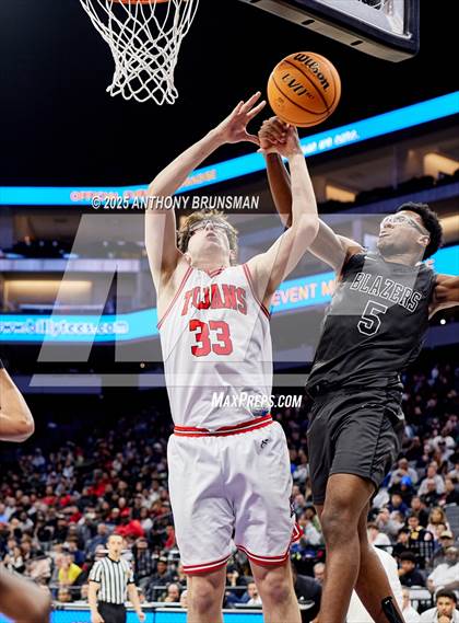 Thumbnail 1 in Sierra Canyon vs Lincoln (CIF State D1 Final) photogallery.