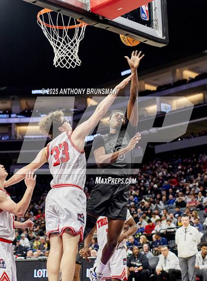 Thumbnail 2 in Sierra Canyon vs Lincoln (CIF State D1 Final) photogallery.