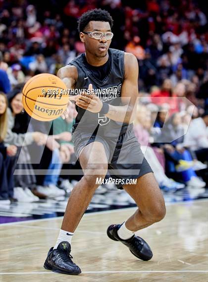 Thumbnail 3 in Sierra Canyon vs Lincoln (CIF State D1 Final) photogallery.