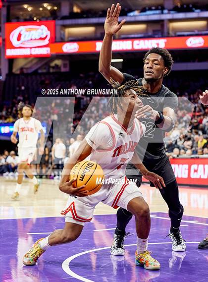 Thumbnail 2 in Sierra Canyon vs Lincoln (CIF State D1 Final) photogallery.