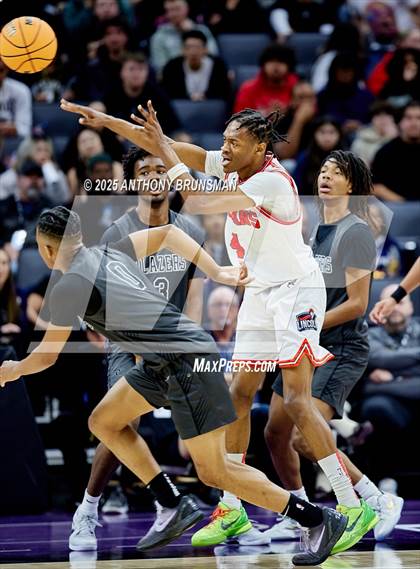 Thumbnail 1 in Sierra Canyon vs Lincoln (CIF State D1 Final) photogallery.