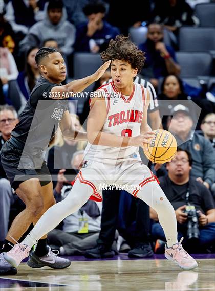 Thumbnail 3 in Sierra Canyon vs Lincoln (CIF State D1 Final) photogallery.