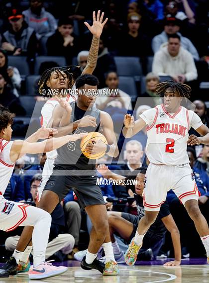 Thumbnail 1 in Sierra Canyon vs Lincoln (CIF State D1 Final) photogallery.