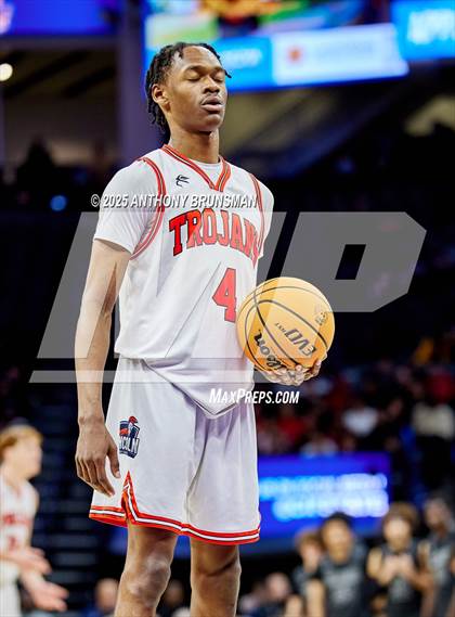Thumbnail 3 in Sierra Canyon vs Lincoln (CIF State D1 Final) photogallery.
