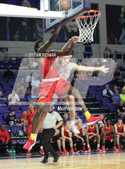 Thumbnail 2 in Mater Dei vs. Wesleyan Christian Academy (City of Palms Classic) photogallery.