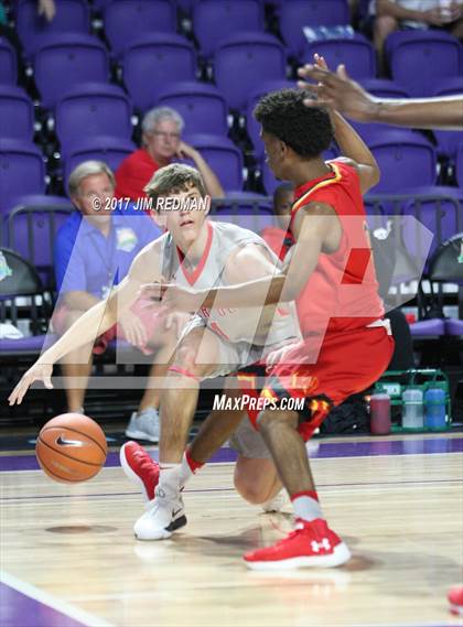 Thumbnail 3 in Mater Dei vs. Wesleyan Christian Academy (City of Palms Classic) photogallery.