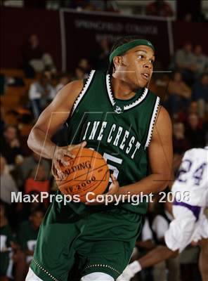 Thumbnail 2 in Holyoke vs Pine Crest (Spalding Hoophall Classic) photogallery.