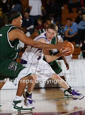 Thumbnail 1 in Holyoke vs Pine Crest (Spalding Hoophall Classic) photogallery.
