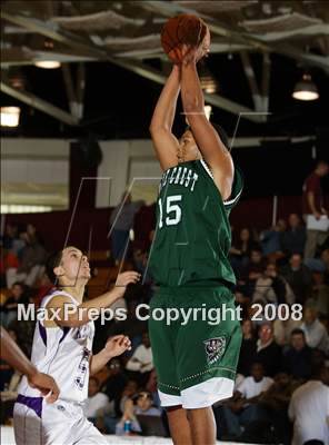 Thumbnail 3 in Holyoke vs Pine Crest (Spalding Hoophall Classic) photogallery.
