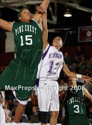 Thumbnail 3 in Holyoke vs Pine Crest (Spalding Hoophall Classic) photogallery.