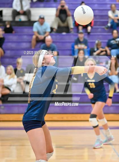 Thumbnail 1 in Northwest Christian vs. Pusch Ridge Christian Academy photogallery.