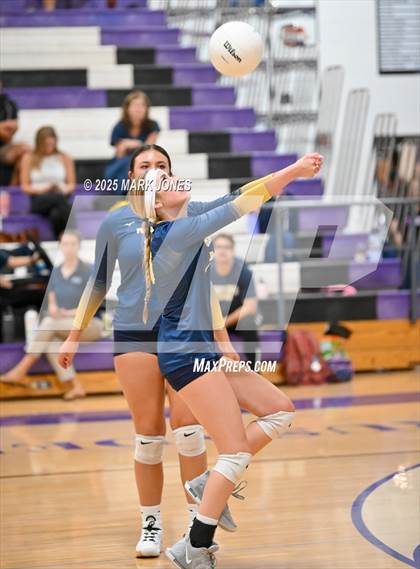 Thumbnail 3 in Northwest Christian vs. Pusch Ridge Christian Academy photogallery.