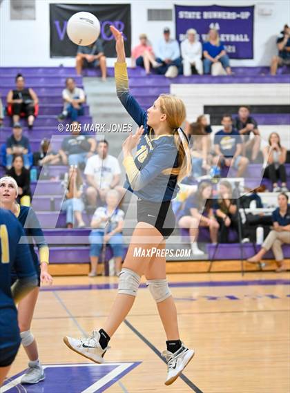 Thumbnail 2 in Northwest Christian vs. Pusch Ridge Christian Academy photogallery.