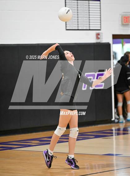 Thumbnail 2 in Northwest Christian vs. Pusch Ridge Christian Academy photogallery.