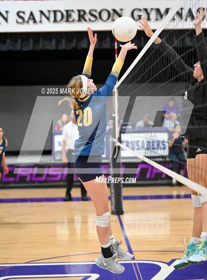Thumbnail 3 in Northwest Christian vs. Pusch Ridge Christian Academy photogallery.