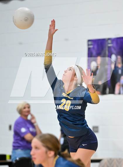 Thumbnail 1 in Northwest Christian vs. Pusch Ridge Christian Academy photogallery.