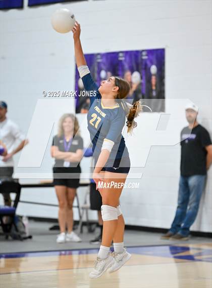 Thumbnail 2 in Northwest Christian vs. Pusch Ridge Christian Academy photogallery.