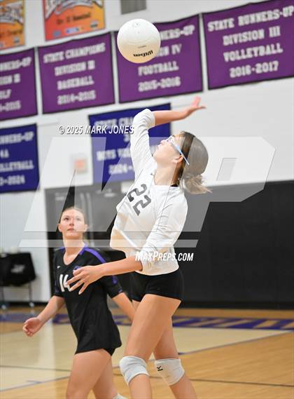 Thumbnail 3 in Northwest Christian vs. Pusch Ridge Christian Academy photogallery.
