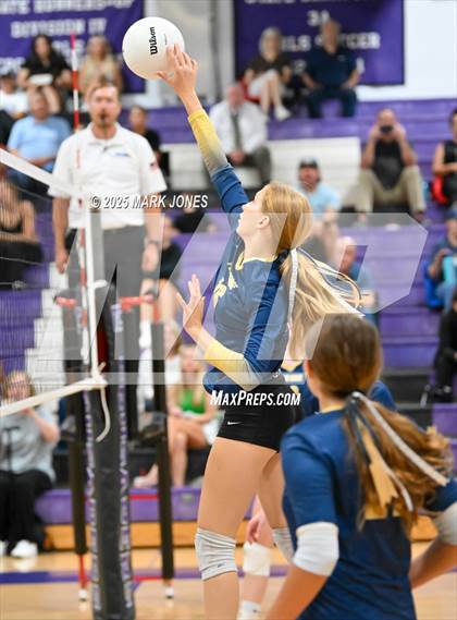 Thumbnail 1 in Northwest Christian vs. Pusch Ridge Christian Academy photogallery.