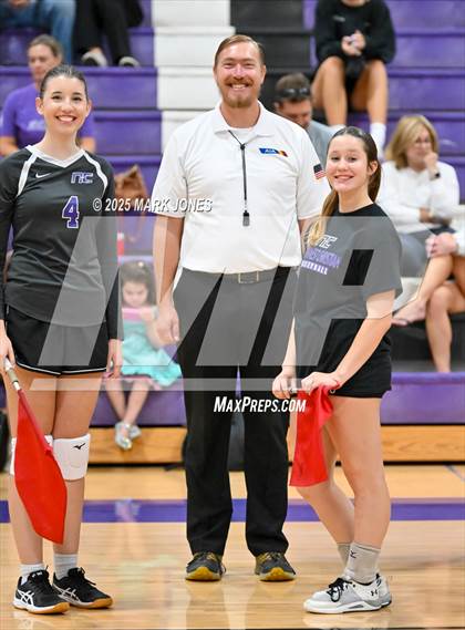 Thumbnail 3 in Northwest Christian vs. Pusch Ridge Christian Academy photogallery.