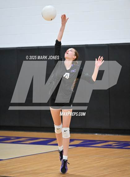 Thumbnail 2 in Northwest Christian vs. Pusch Ridge Christian Academy photogallery.